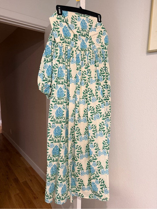 Anthropologie Dresses & Skirts - Anthropologie. LetMeBe Floral dress.